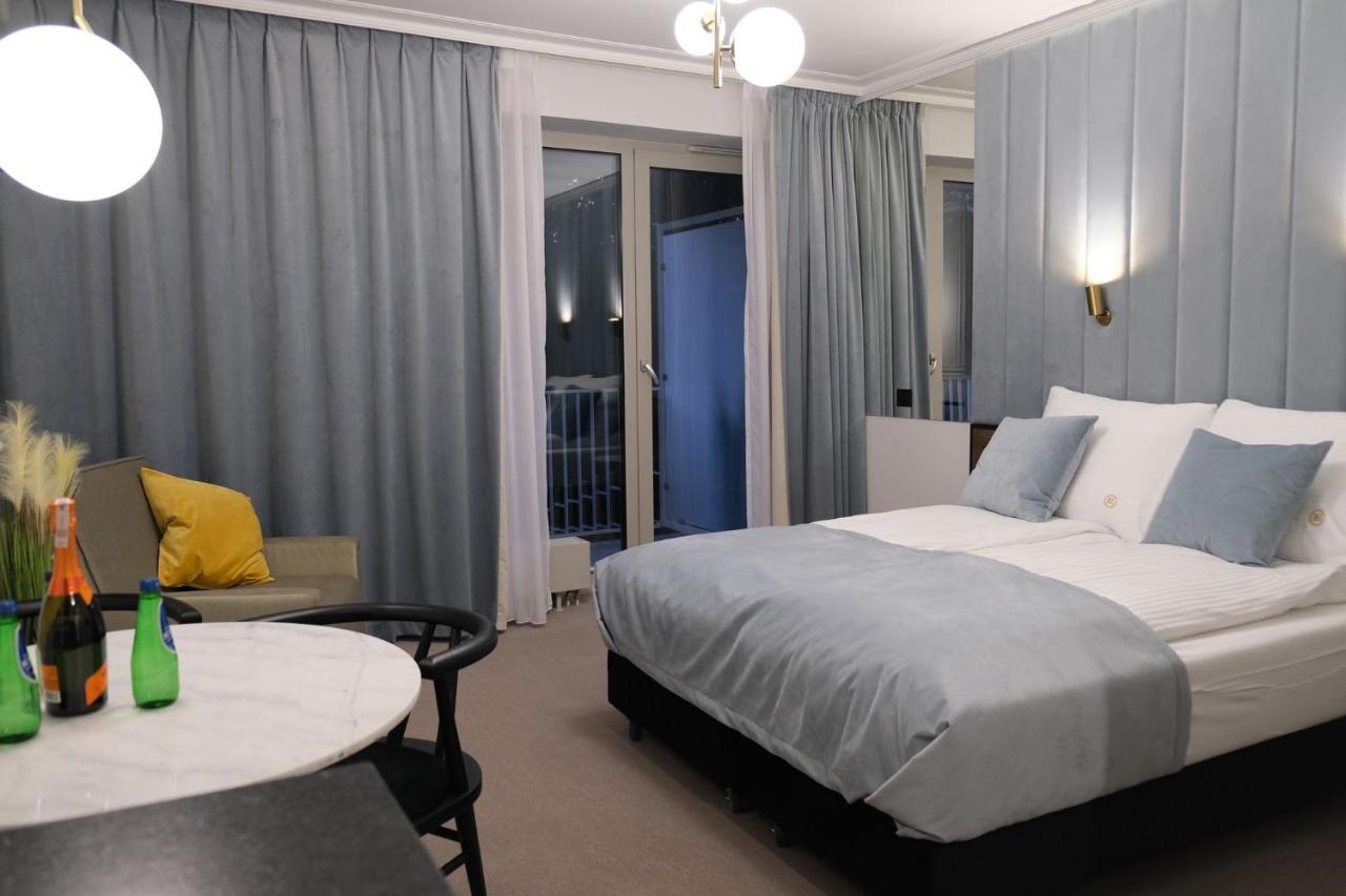 Blue Horizon Apartments シフィノウイシチェ エクステリア 写真